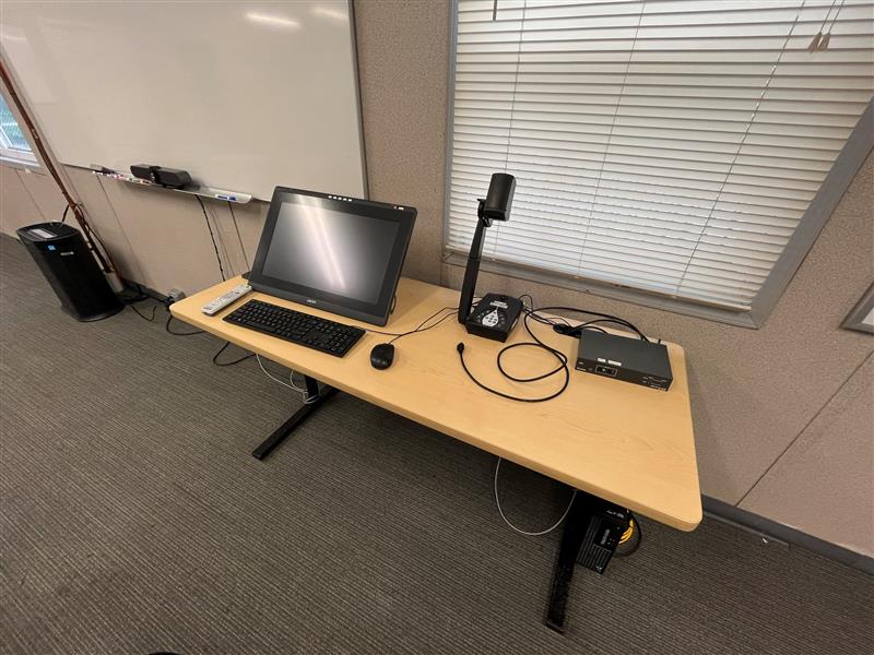 Tower Mobile Classroom Computer Desks